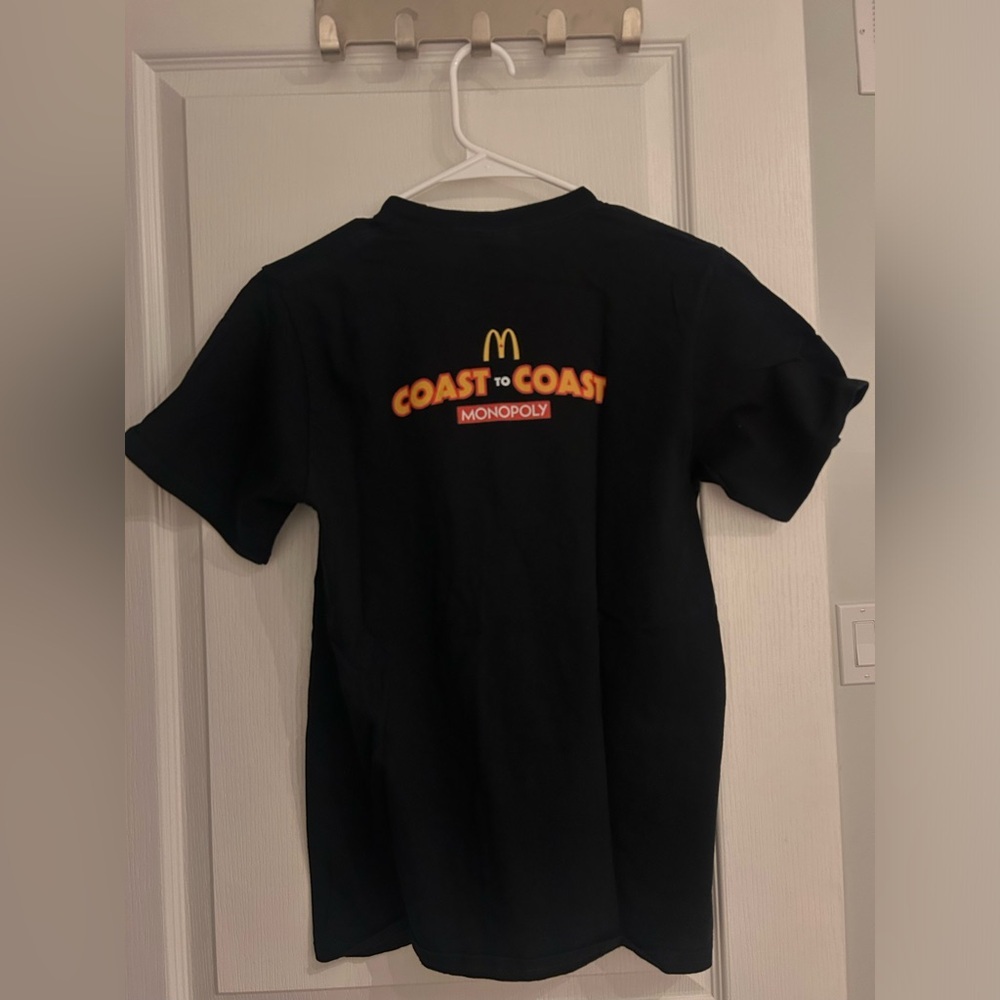 McDonalds x Monopoly Black T-Shirt Collectible - Picture 2 of 4